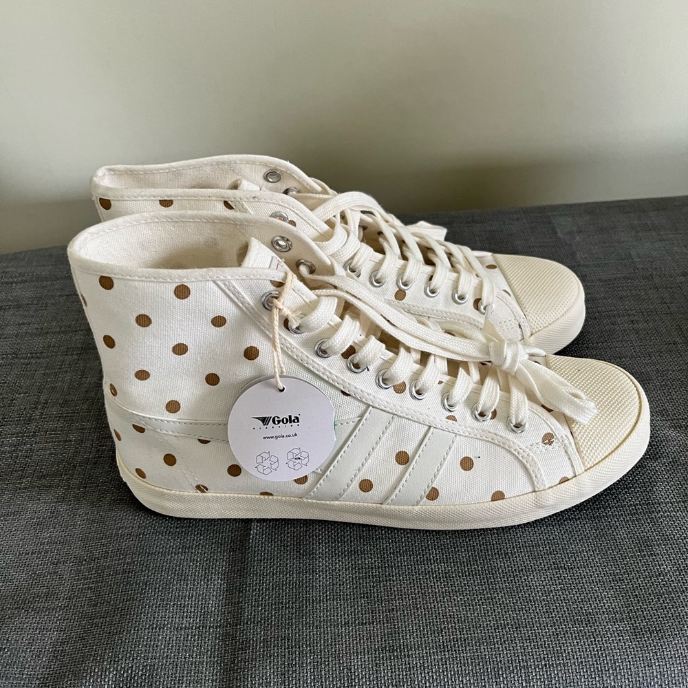NEW Gola Sneakers